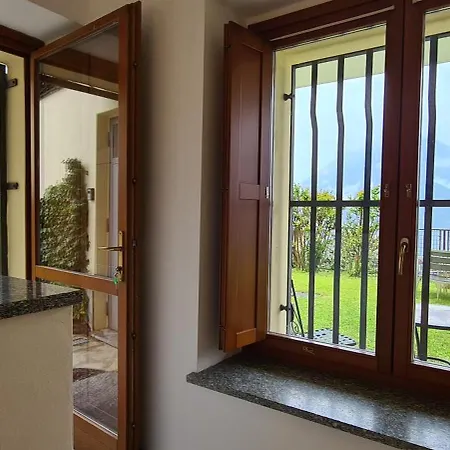 Gli Ulivi - Ushuaia & Garden View - Free Parking Apartman Perledo