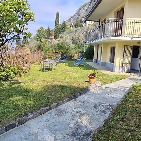 公寓 Gli Ulivi - Ushuaia & Garden View - Free Parking 佩尔莱多