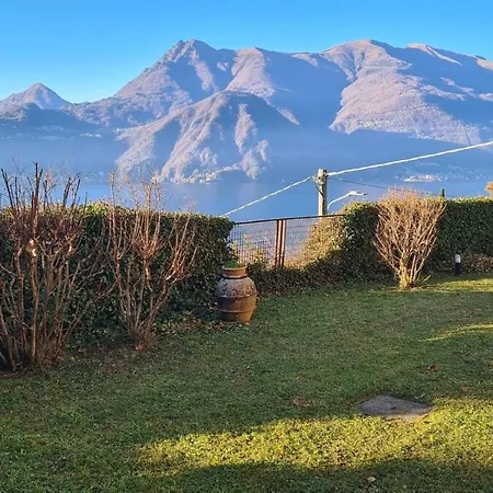 Gli Ulivi - Ushuaia & Garden View - Free Parking Apartment